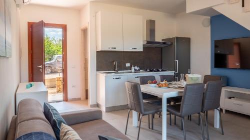Case Peschiera-Lu Fraili Apartamento | appartamenti lu fraili