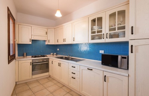 Baia Caddinas Apartamento | S'abba e sa pedra - Amplio apartamento con 3 habitaciones - Golfo Aranci