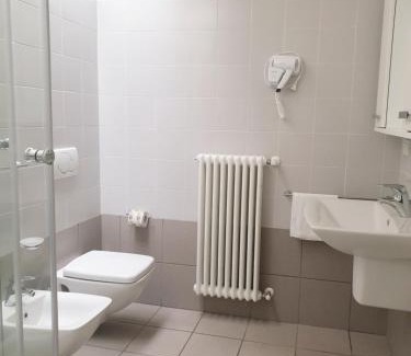 Lecco Apartamento | Appartamenti tra Lago e Montagna CASA IDEALE LECCO