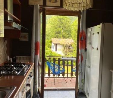 Civenna Apartamento | Appartamento 14