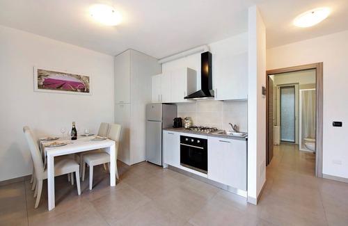 Nesso Apartamento | Appartamento "2 Il Tornante" con vistas al lago y a la montaña, Wi-Fi, aire acondicionado y balcón.