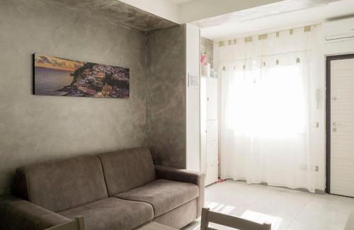 Agropoli Apartamento | Appartamento 4 posti letto, vicino al centro e al mare, con terrazza, aria condizionata, parcheggio privato e wifi