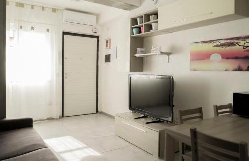 Agropoli Apartamento | Appartamento 4 posti letto, vicino al centro e al mare, con terrazza, aria condizionata, parcheggio privato e wifi