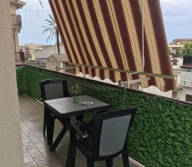Bianco Apartamento | Appartamento a Bianco centro