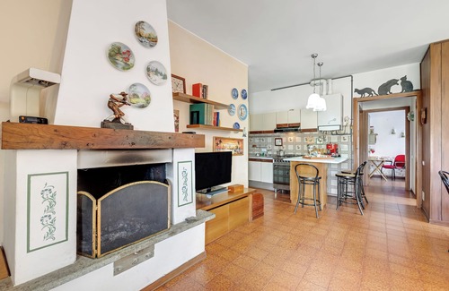 Laveno Casa | Appartamento Alessandra, Laveno Mombello, Italy