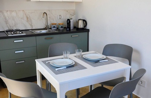 Montallegro Apartamento | Appartamento Alba - Le 3 Rose Apartments