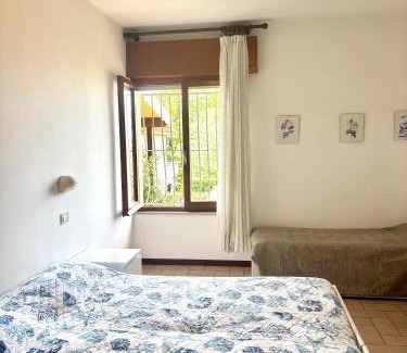 Gabicce Mare Apartamento | APPARTAMENTO -B- VISTA MARE con 2 camere da letto-Residence Azzurro