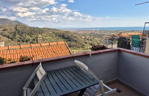 Castelnuovo Magra Apartamento | Appartamento Bellavista