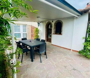 Castelnuovo Magra Apartamento | Appartamento Cá Medé