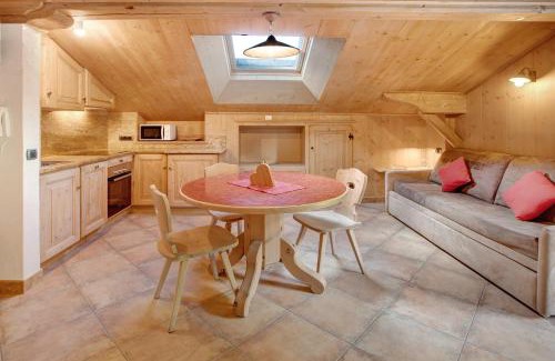 Livigno Apartamento | Appartamento Cirmolo Chalet Cambra