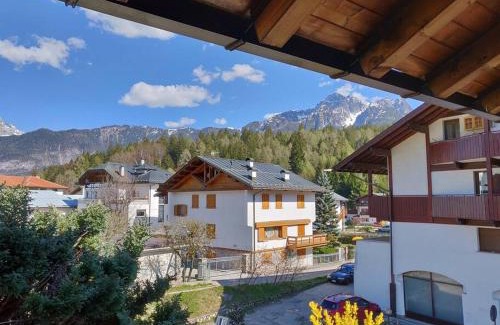Pieve di Cadore Apartamento | Appartamento comodo e curato per famiglie