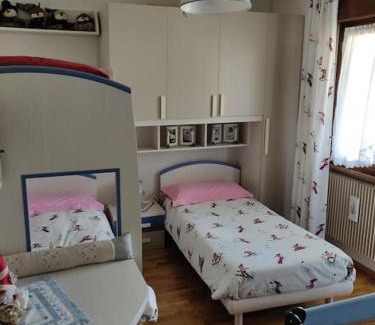 Pieve di Cadore Apartamento | Appartamento comodo e curato per famiglie