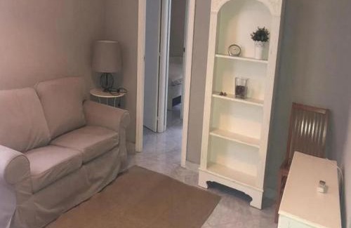 Vermezzo Apartamento | Appartamento con 2 camere da letto a Vermezzo , Maggio