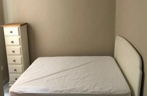 Vermezzo Apartamento | Appartamento con 2 camere da letto a Vermezzo , Maggio