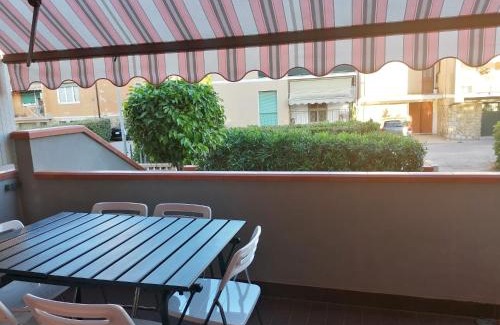 Porto Azzurro Apartamento | Appartamento con 2 terrazze Porto Azzurro a 300 mt dal centro