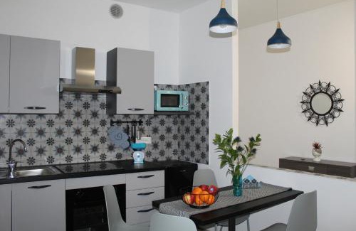 Sanremo Centre Apartamento | Appartamento con posto auto Rocca Antica