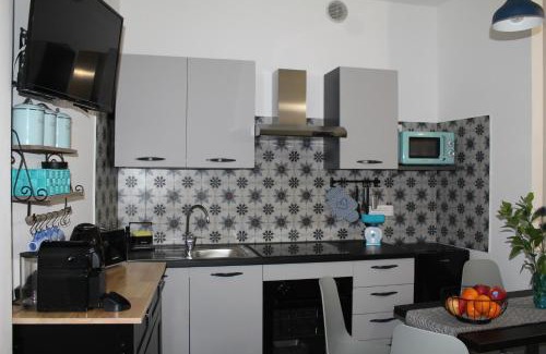 Sanremo Centre Apartamento | Appartamento con posto auto Rocca Antica