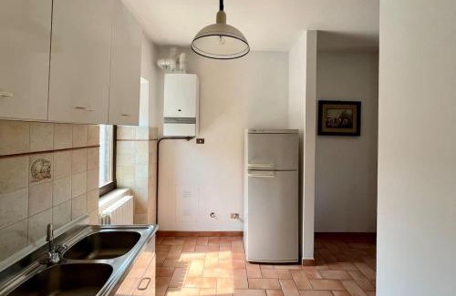 Fermo Apartamento | [Appartamento con vista] Finestra sulle colline