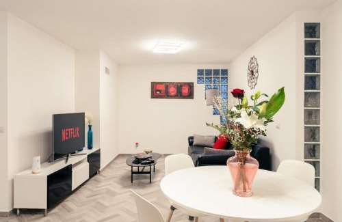Latina Apartamento | Appartamento Confort 5 minuti dalla Stazione e 45 da Roma