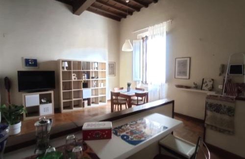 Isolotto Apartamento | Appartamento Firenze Ponte alla Vittoria