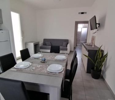 Lido Marini Apartamento | Appartamento Furetto Lido Marini