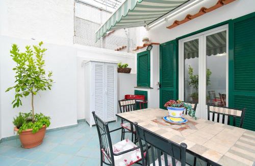Ischia Porto Apartamento | Appartamento Iasolino