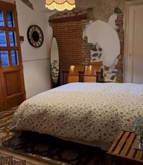 Alzano Lombardo Apartamento | Appartamento in Corte Storica