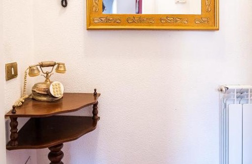 Luvinate Apartamento | Appartamento in corte nel verde del golf club