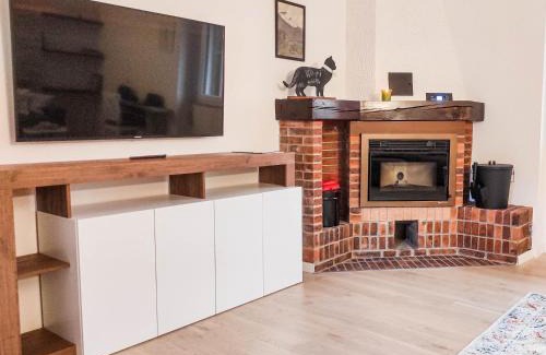 Edolo Apartamento | Appartamento incantevole con camino - EDOLO74