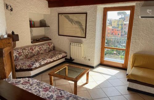 Corniglia Apartamento | Appartamento Isola - In the center with Terrace - sea view & AC