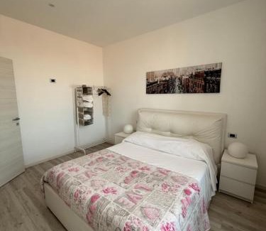 Falconara Marittima Apartamento | Appartamento Moderno, Comfort, Mare e Posizione Top