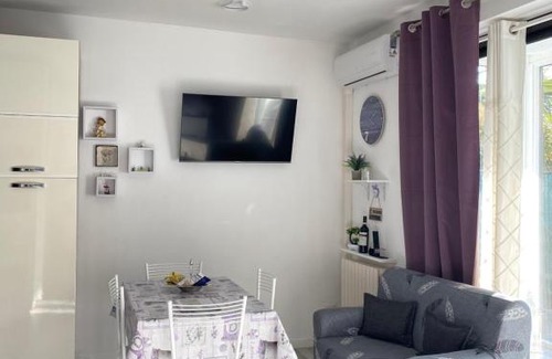 Porlezza Apartamento | Appartamento “La casetta di Mirto”