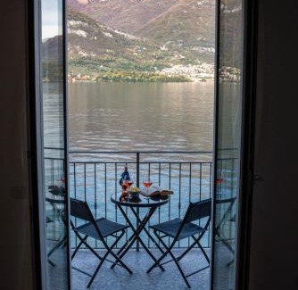 Lezzeno Apartamento | Appartamento La Gondola
