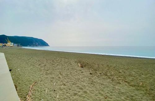 Riva Trigoso Apartamento | Appartamento LA ROSA