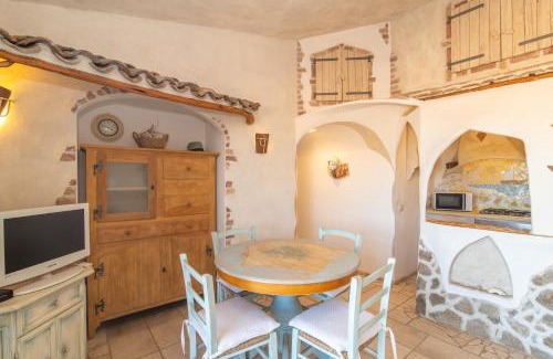 Porto Pozzo Apartamento | Appartamento Lella