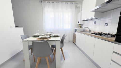 Sottomarina Apartamento | Appartamento Madagascar by Ca-Sa Check