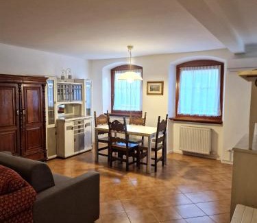 Trento Old Town Apartamento | Appartamento Maia