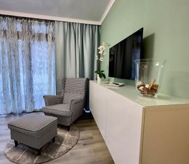 Playa del Inglés Apartamento | Appartamento moderno centrale WIFI Free b