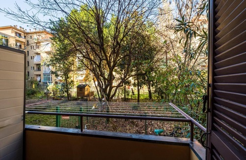 Saragozza-Porto Apartamento | Appartamento nel Verde in Zona Saffi by Wonderful Italy