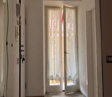 Intra Apartamento | Appartamento Olga nel centro storico di Intra