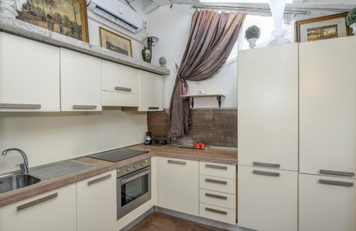 Bogliaco Apartamento | Appartamento Orchidea