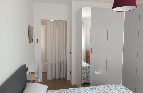 Quartiere XXI Pietralata Apartamento | Appartamento per 4, Metro B Monti Tiburtini, AC, Wi-Fi