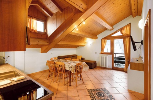 Livigno Apartamento | Apartamento Piz Saliente con vistas a la montaña, Wi-Fi, terraza y jardín