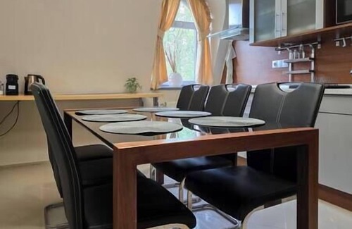 Istvanmezo Apartamento | Appartamento Quattroporte