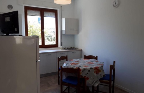 Cupra Marittima Apartamento | Appartamento rimodellato seconda fila mare centro di Cupra Marittima