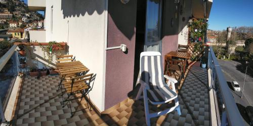 Ventimiglia Apartamento | Appartamento Riviera Trilocale wifi e parcheggio privato