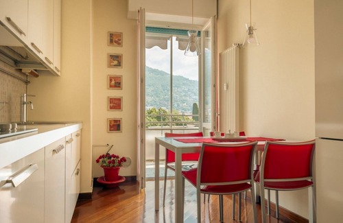 Lovere Apartamento | Appartamento Romantico