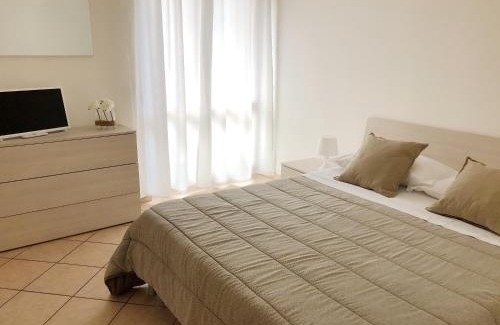 Negrar Apartamento | APPARTAMENTO ROSE E TULIPANI 4