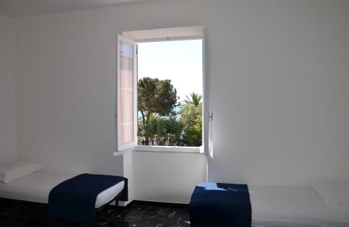 Albisola Superiore Apartamento | Appartamento SZ Fronte mare - Seafront apartment