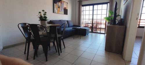 Arona Apartamento | Appartamento Silvia